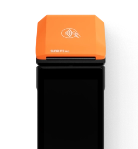 Черная онлайн-касса с оранжевой крышкой принтера чеков, на крышке расположен знак бесконтактной оплаты